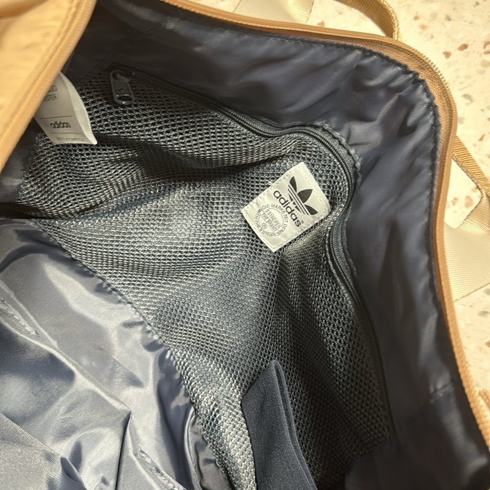 Adidas originals puffer shopper tote - Picture 7 of 7